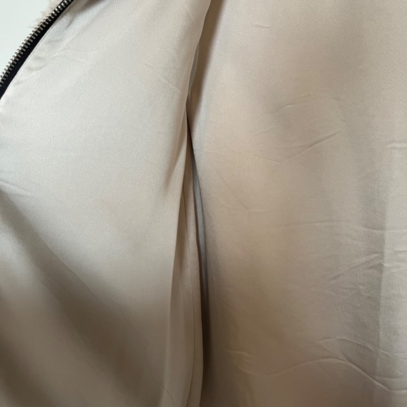 Aritzia Wilfred Chatou Vest - Picture 6 of 7